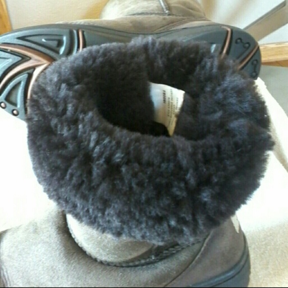 UGG boots chocolate brown ultra - Picture 5 of 8